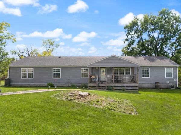 Harrodsburg, KY 40330,152 Bradley Lane