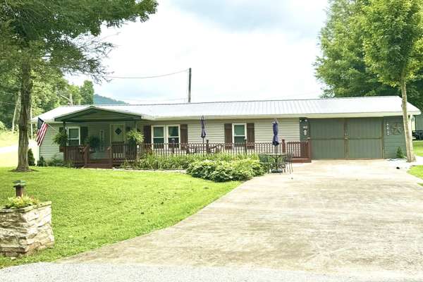 1280 Stonegate Drive,  Burnside,  KY 42519