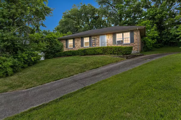 Mt Sterling, KY 40353,617 Jacana Court