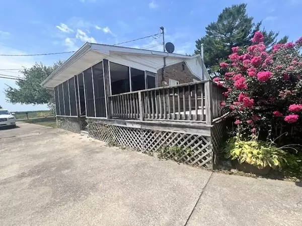 Maysville, KY 41056,225 Duke Of York Street