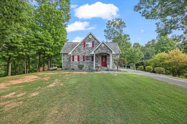 Albany, KY 42602,478 Aaron Ridge Road