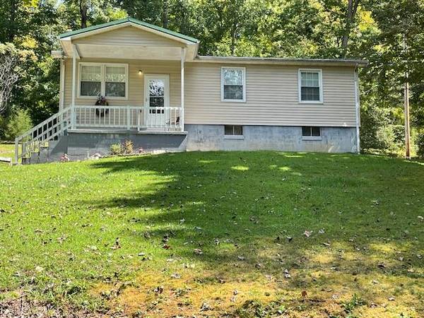 952 Teges Creek Road, Manchester, KY 40962