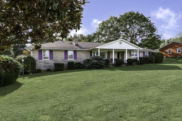 3851 Huntertown Road, Versailles, KY 40383