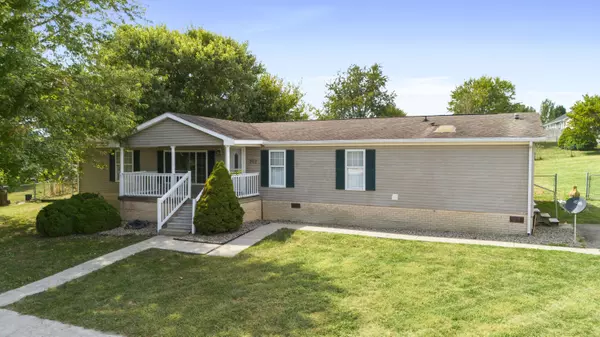 Mt Sterling, KY 40353,312 Hawthorn Court