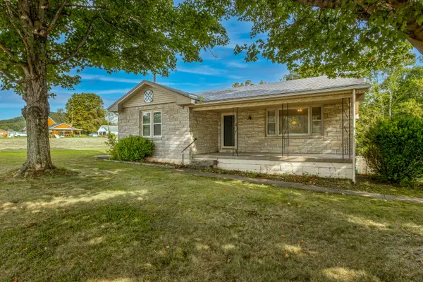 Junction City, KY 40440,5095 White Oak Road