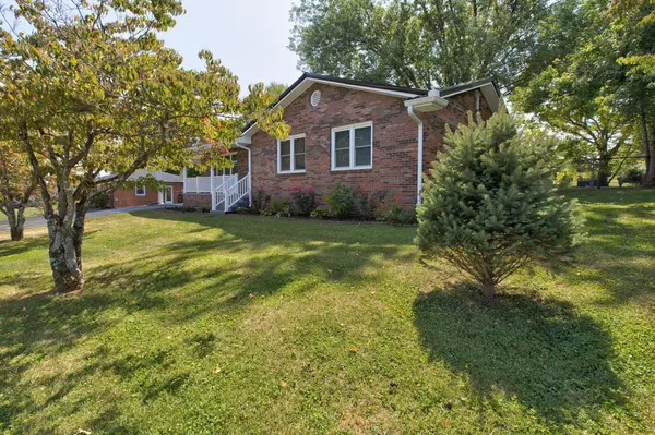 Mt Sterling, KY 40353,528 Highland Avenue