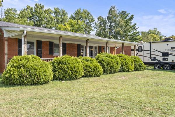 573 Freeman Drive, Lexington, KY 40505