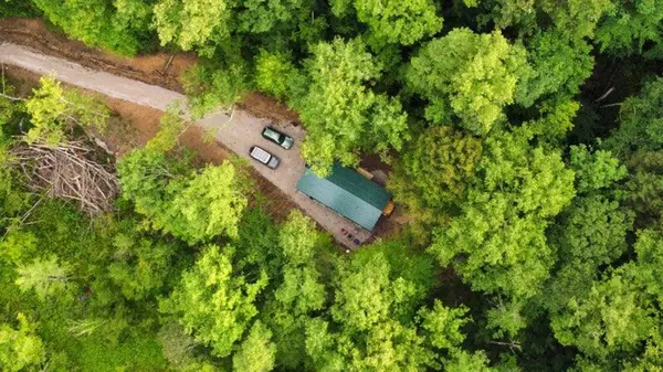 Frenchburg, KY 40322,527 Hidden Hollow Drive