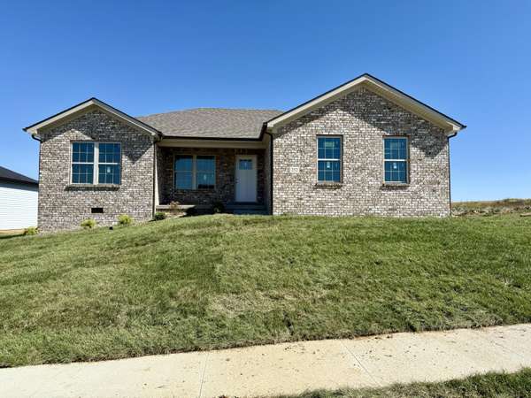 252 Brook Cv, Berea, KY 40403