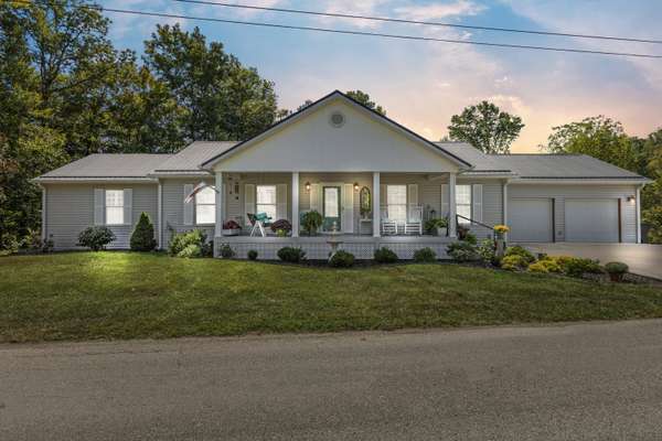 293 Oakwood Drive, Jackson, KY 41339