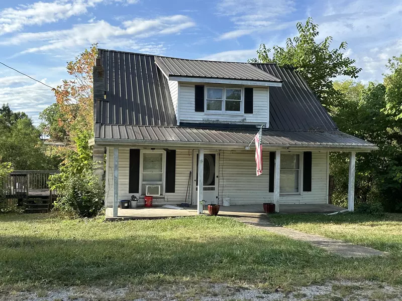 1112 N Dividing Ridge Road, Sadieville, KY 40370