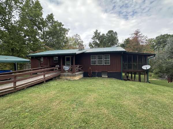 320 Jeru Knob Road,  Burnside,  KY 42519