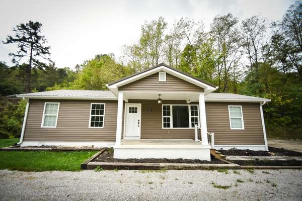 10227 Highway 421 N, Mckee, KY 40447