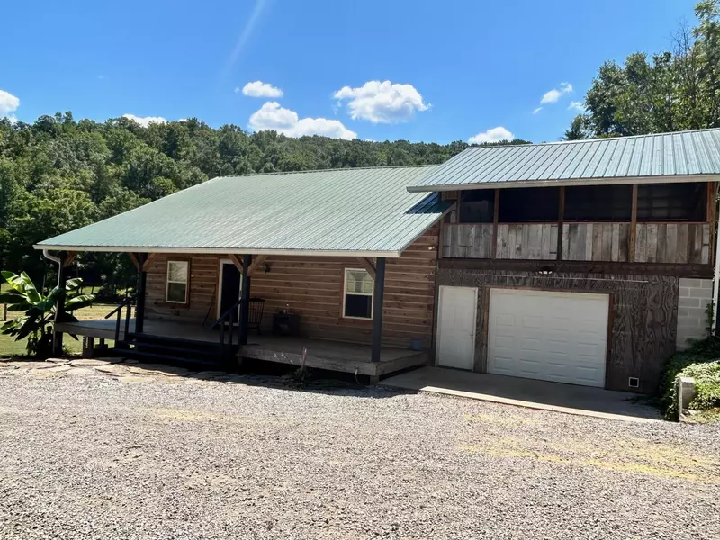 125 Trailhead Drive, Burnside, KY 42519