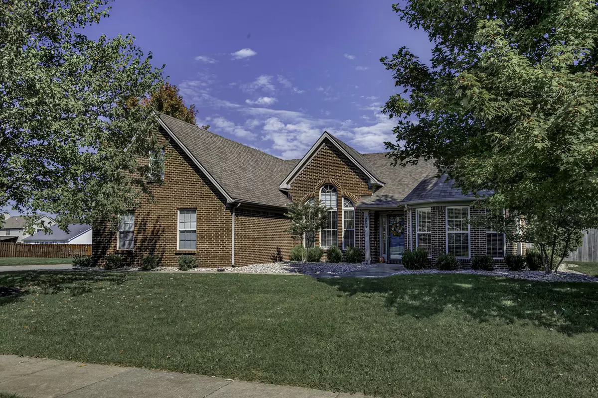 Versailles, KY 40383,340 Gleneagles Way