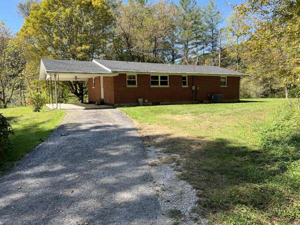 3034 North 421, Mckee, KY 40447