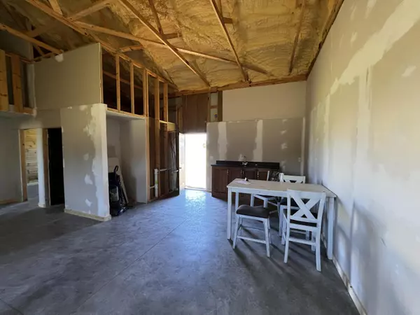 Nancy, KY 42544,156 Black Ridge Road