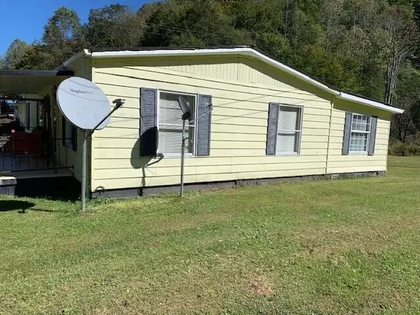 Hindman, KY 41822,29 Orchid Road