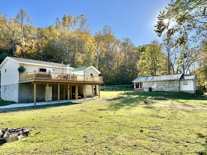 2532 State Highway 174, Olive Hill, KY 41164