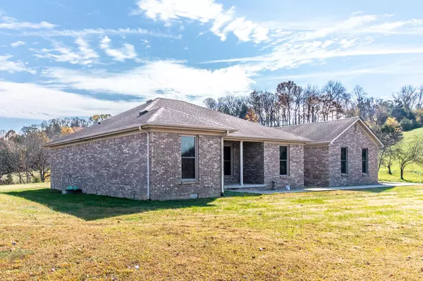 Waco, KY 40385,121 Locust Hill Road