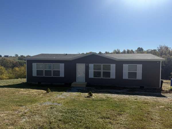 562 Hart Lane, Flemingsburg, KY 41041