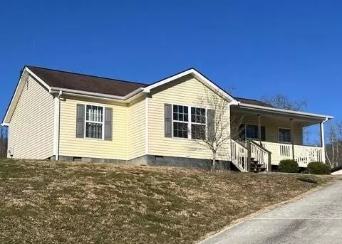 140 Hickory Lane, Middlesboro, KY 40965