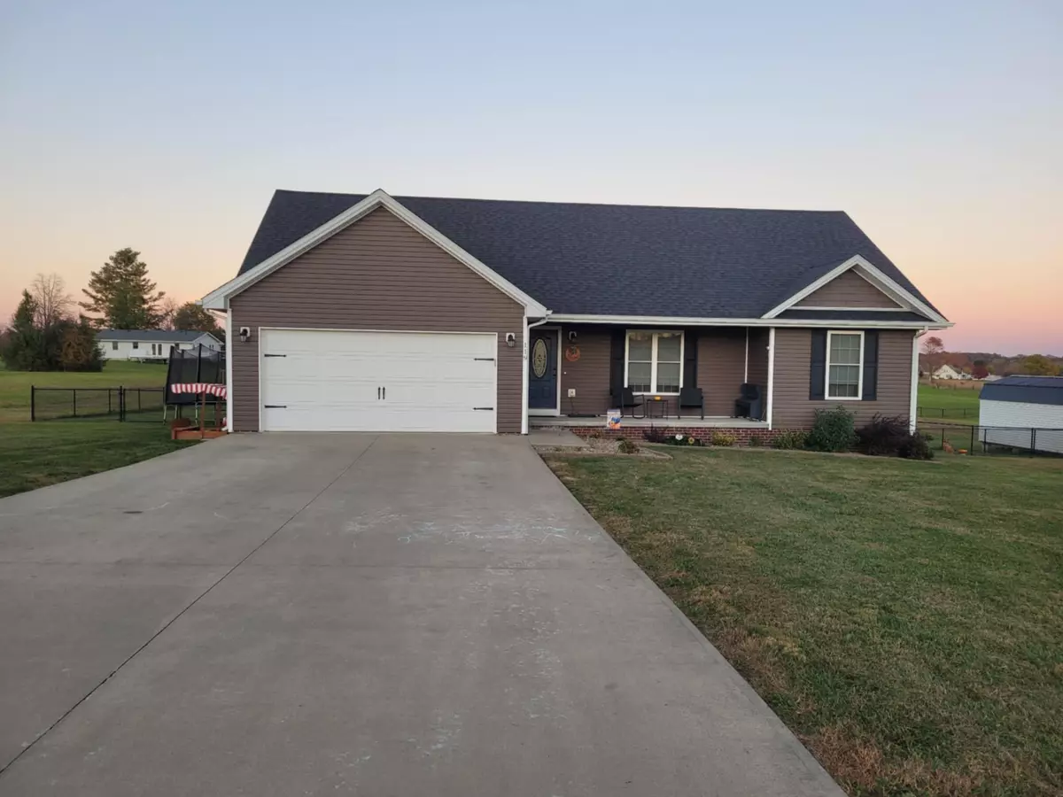 Jeffersonville, KY 40337,119 Mohican Trail