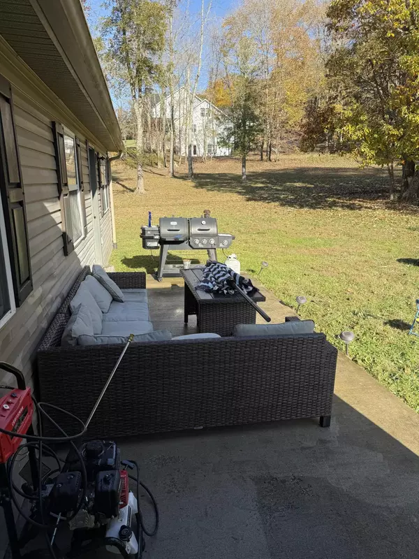 Corbin, KY 40701,20 Wilderness Lane