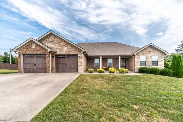 1046 Vineyard Way, Berea, KY 40403