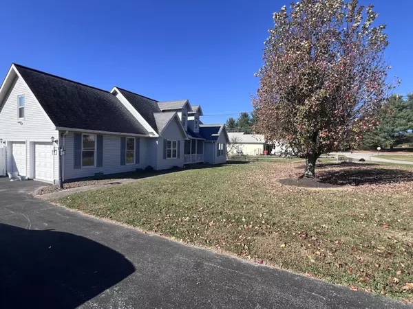 London, KY 40744,3004 Warm Springs Drive