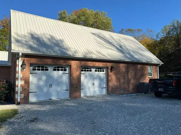 Greenup, KY 41144,89 Gale Lane