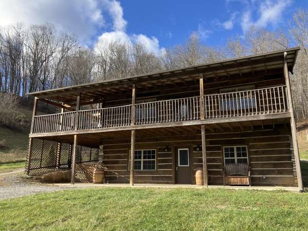 670 Moores Creek School Road, Annville, KY 40402