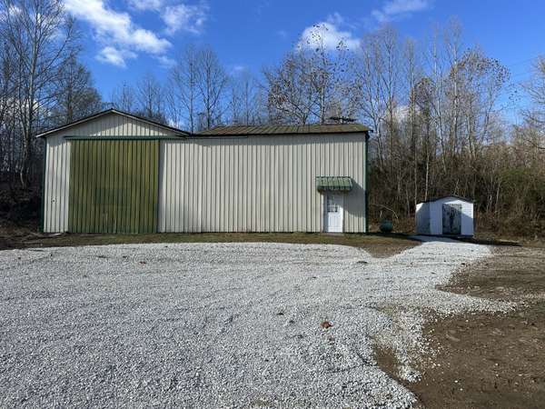 162 Ky 377, Vanceburg, KY 41179