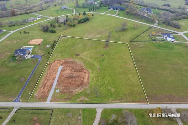 311 Cave Run Circle,  Versailles,  KY 40383
