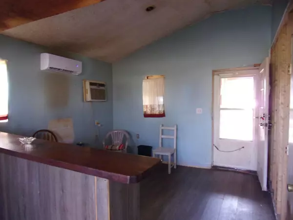 Clay City, KY 40312,700 Happy Top Road