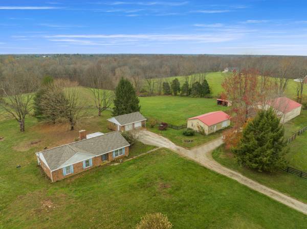 465 McCormack Road, Waddy, KY 40076