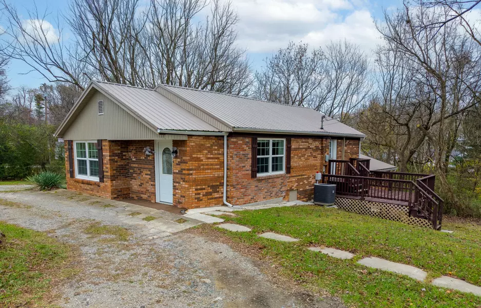 609 State Highway 1651, Whitley City, KY 42653