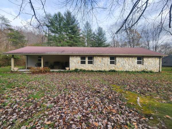 330 Happy Hollow Road, Hustonville, KY 40437