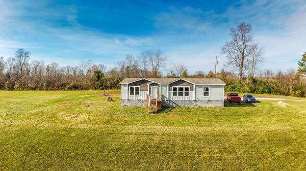 3759 East Highway 552 Highway, Lily, KY 40740