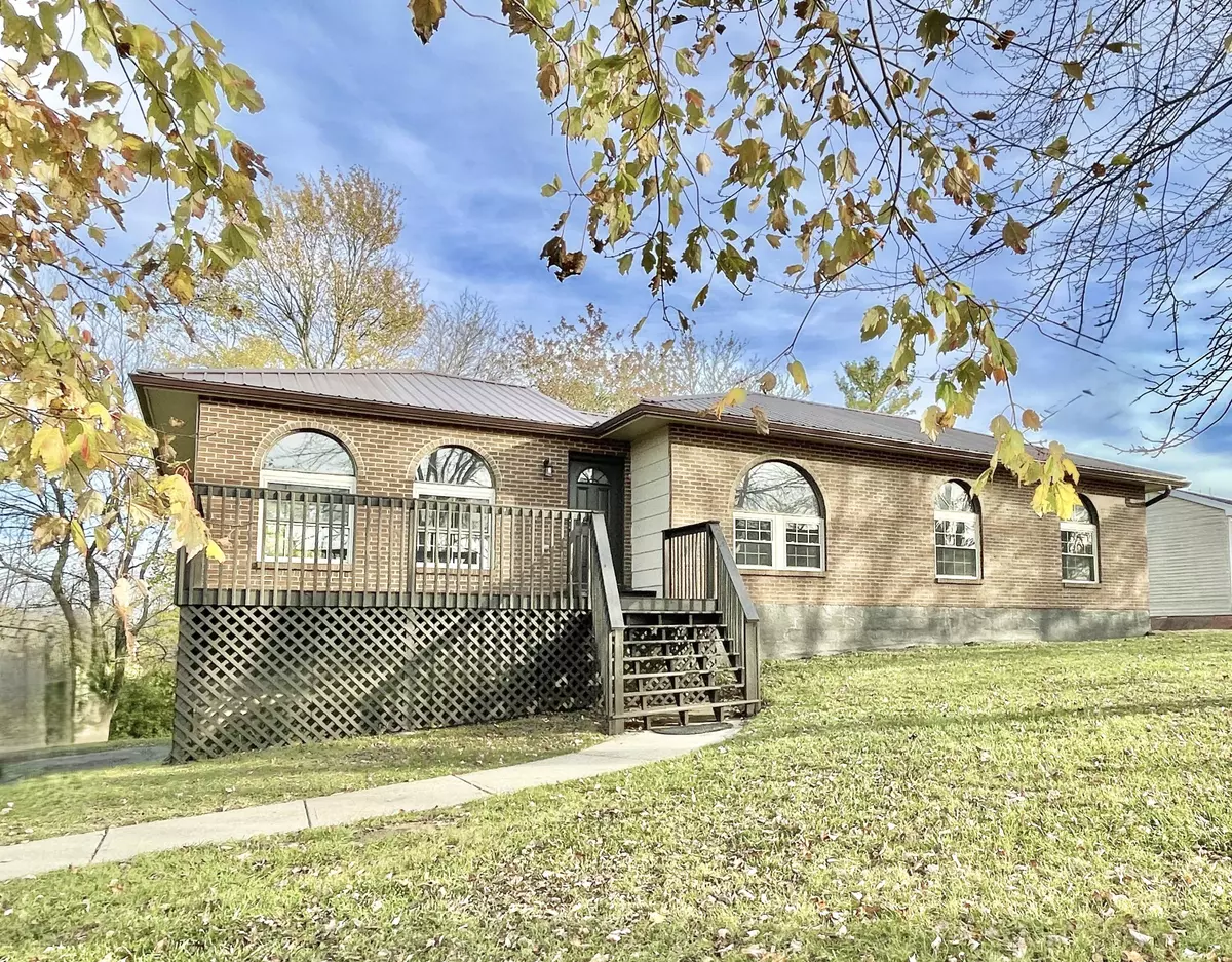 Mt Sterling, KY 40353,113 Lakeview Drive