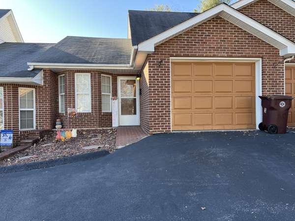 210 East Limestone Street #3, Somerset, KY 42501