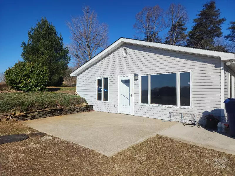 5636 S hwy 837, Nancy, KY 42544