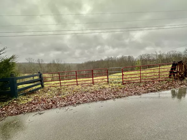 650 Northeast county Line Road, Sadieville, KY 40370