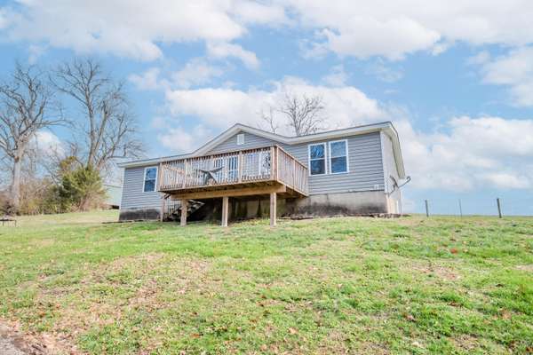 290 Dossett Lane, Harrodsburg, KY 40330