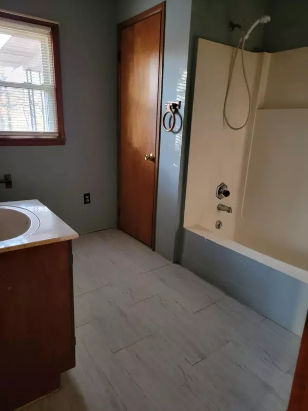 Ewing, KY 41039,3389 Buchanan Creek Road