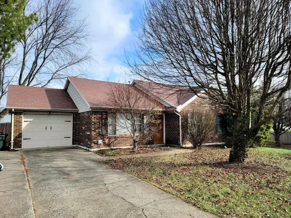 103 Fitzgerald Place, Georgetown, KY 40324