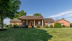 1465 McCowans Ferry Road, Versailles, KY 40383