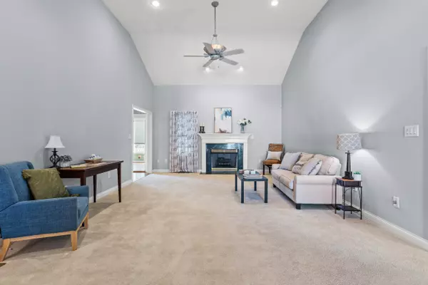 Lexington, KY 40504,1345 Saddle Club Way