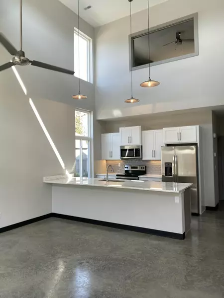 720 Burnett Farm Lane, Louisville, KY 40243