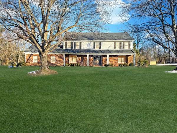 1102 Secretariat Drive, Danville, KY 40422